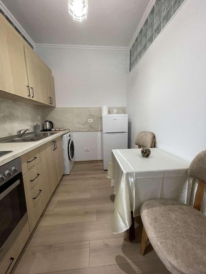 Finesse Apartment Komuna E Parisit Tirana Exteriör bild